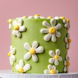 Retro Daisy Greetings Cake