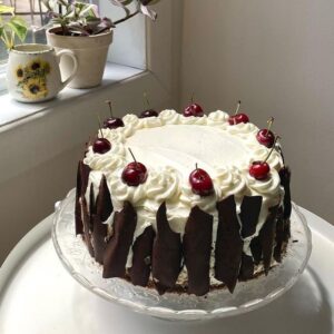 Rustic Black Forest Shards Cake