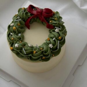 Christmas White Chocolate Cake