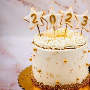 New Years Golden Bits Cake