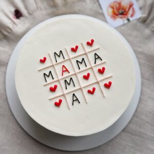 Mama Heart Cake