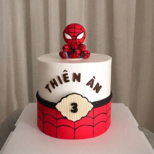 Cute SpiderMan Cake