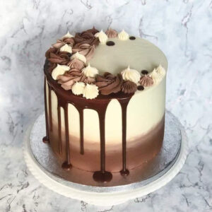 Elegant Chocolate Drip Cake